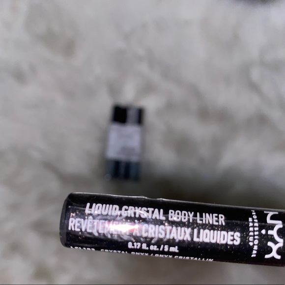 3 x NYX Crystal Liquid Body/Eyeliner Pink NEW - Picture 3 of 6